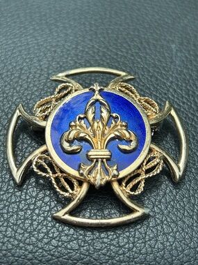 Gold Fleur-de-Lis Maltese Cross Brooch Pendant with Blue Enamel